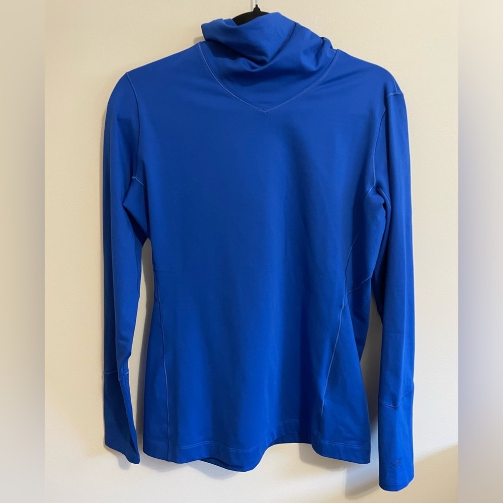 ARC’TERYX- Rho Hoody, woman’s size medium